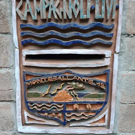 Granducato Di Monteballante بيت للعطل