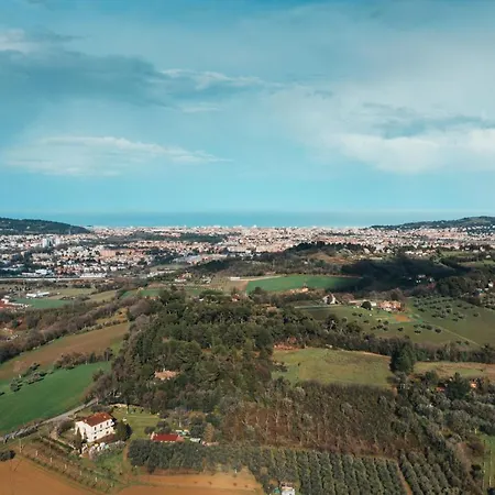 Granducato Di Monteballante Pésaro