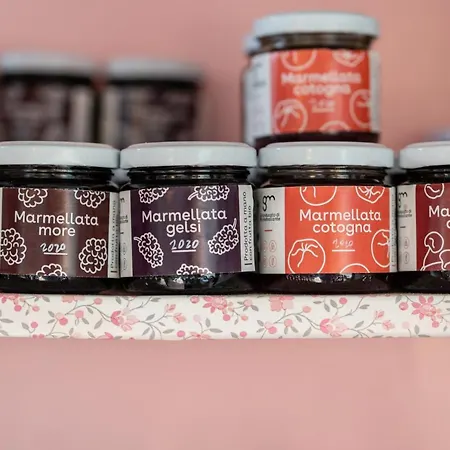 Granducato Di Monteballante Пезаро